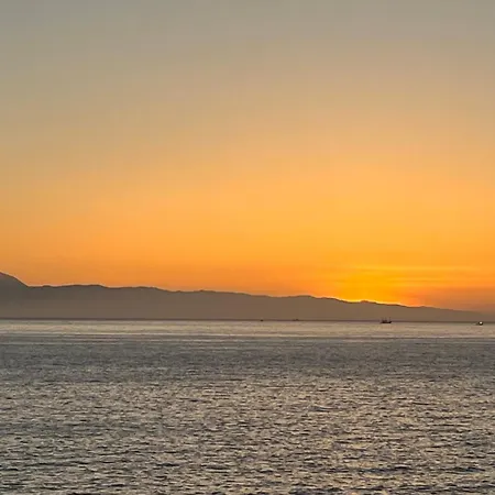 Canary Sunset 公寓 *